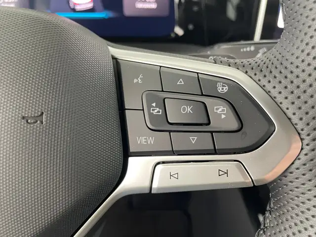 Volkswagen Golf view 15
