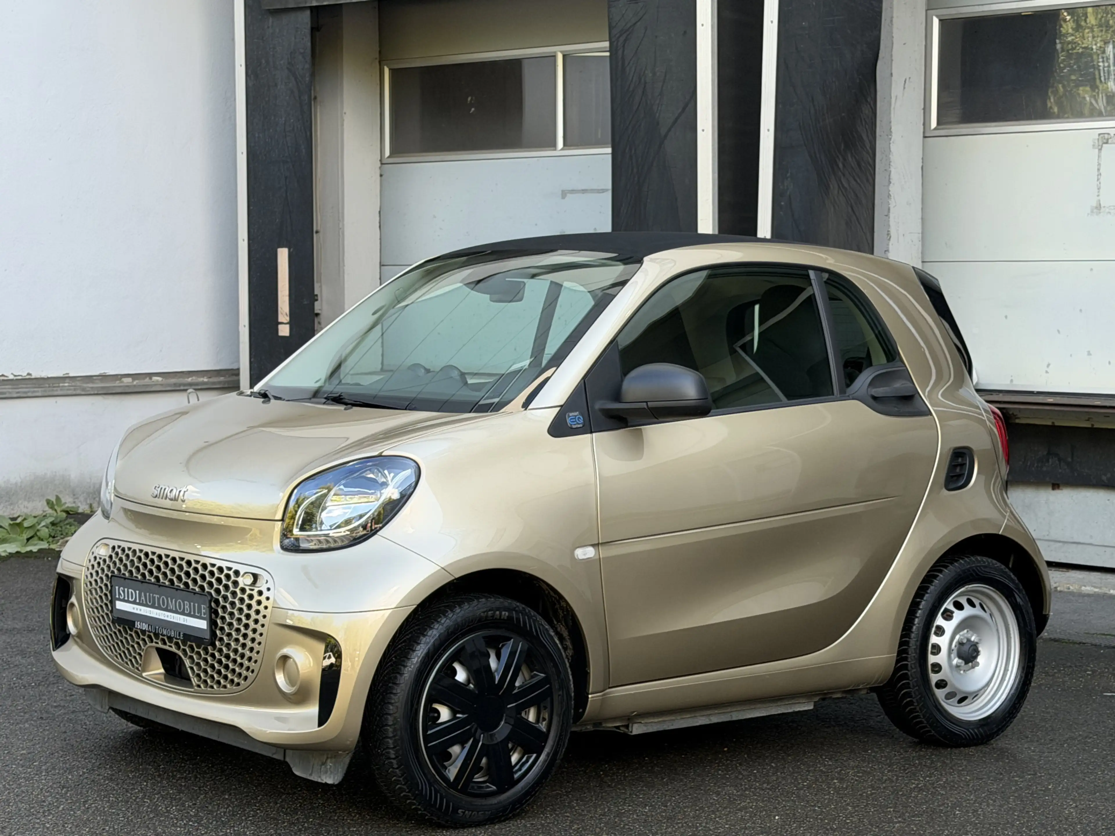 smart forTwo EQ Pure Tempomat Sitzheizung Bluetooth — photo 2