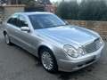 Mercedes-Benz 240 Elegance Silber - thumbnail 1