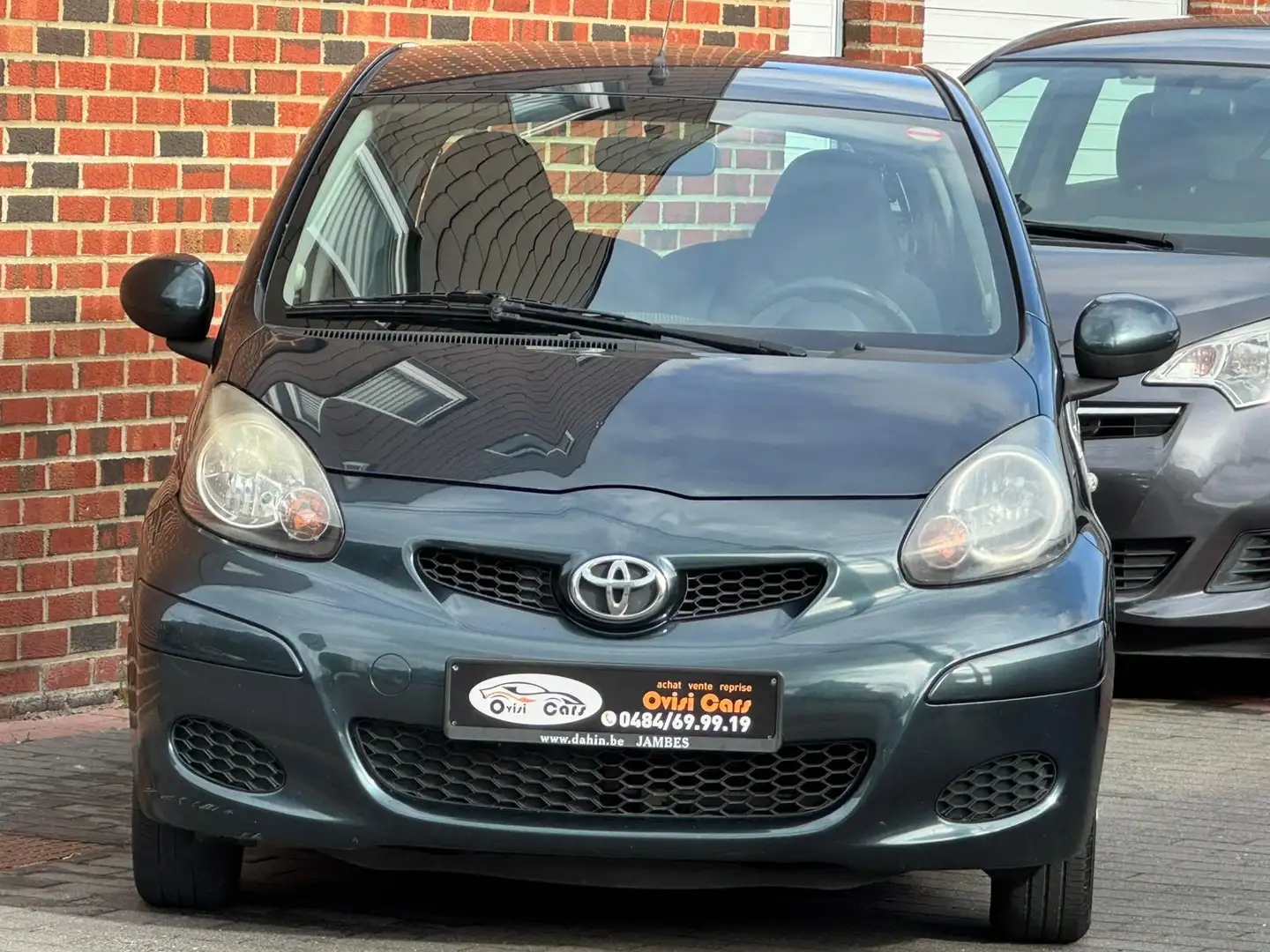 Toyota Aygo // 5 PORTES AIRCO // TRÈS PROPRE // Noir - 2