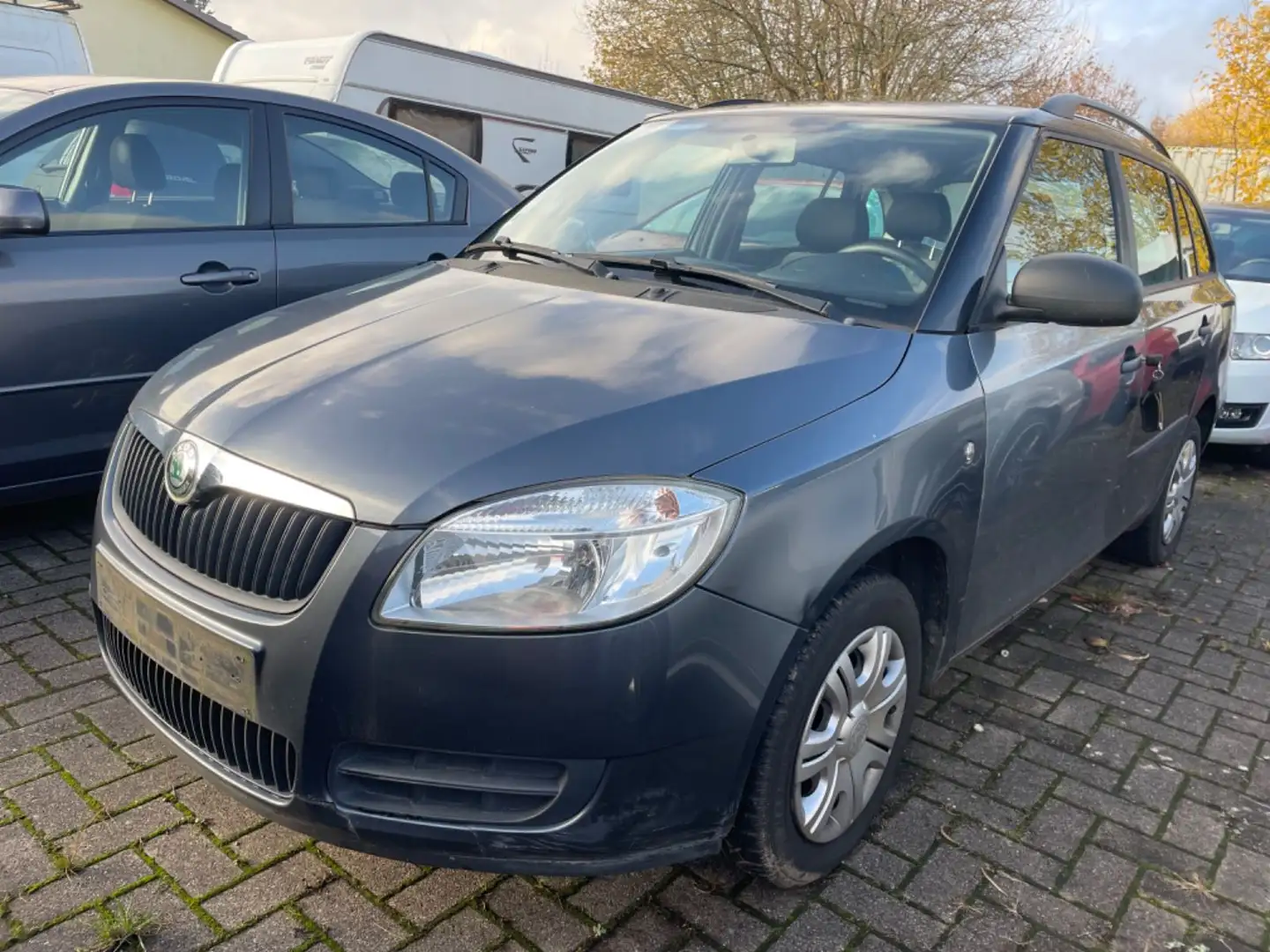 Skoda Fabia Combi Cool Edition Gris - 1