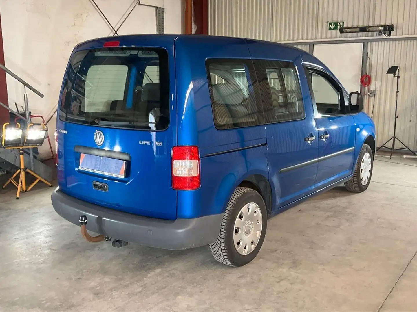 Volkswagen Caddy Life *AHK*TUV NEU*2 Hand*7 Sitze* Blau - 2