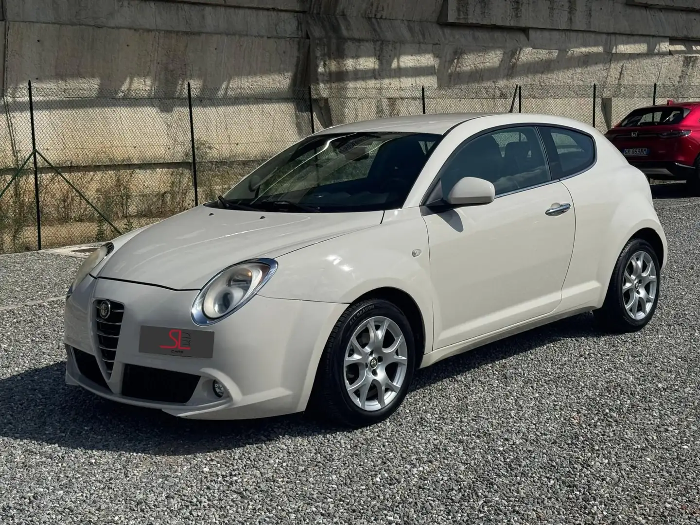 Alfa Romeo MiTo 1.4 GPL Distinctive 120cv Blanc - 1