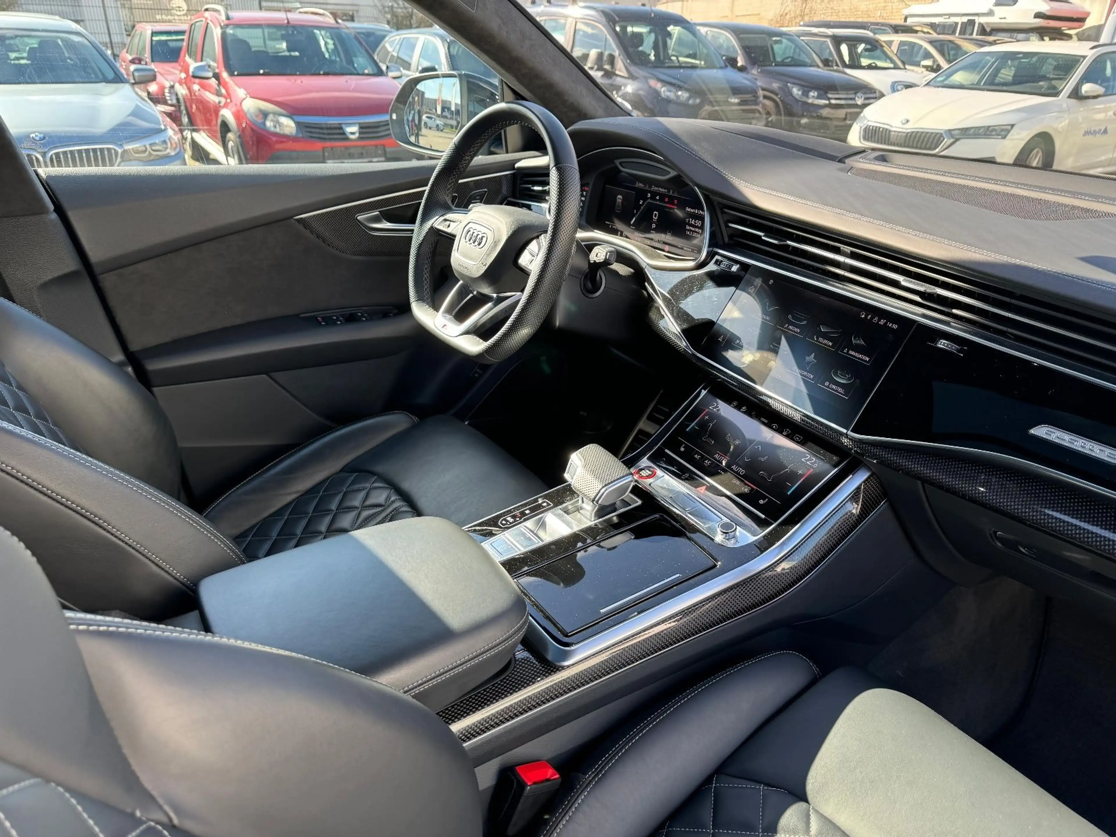 Audi SQ8 TDI quattro B&O Matrix Pano Luft AHK S Sitze — photo 8