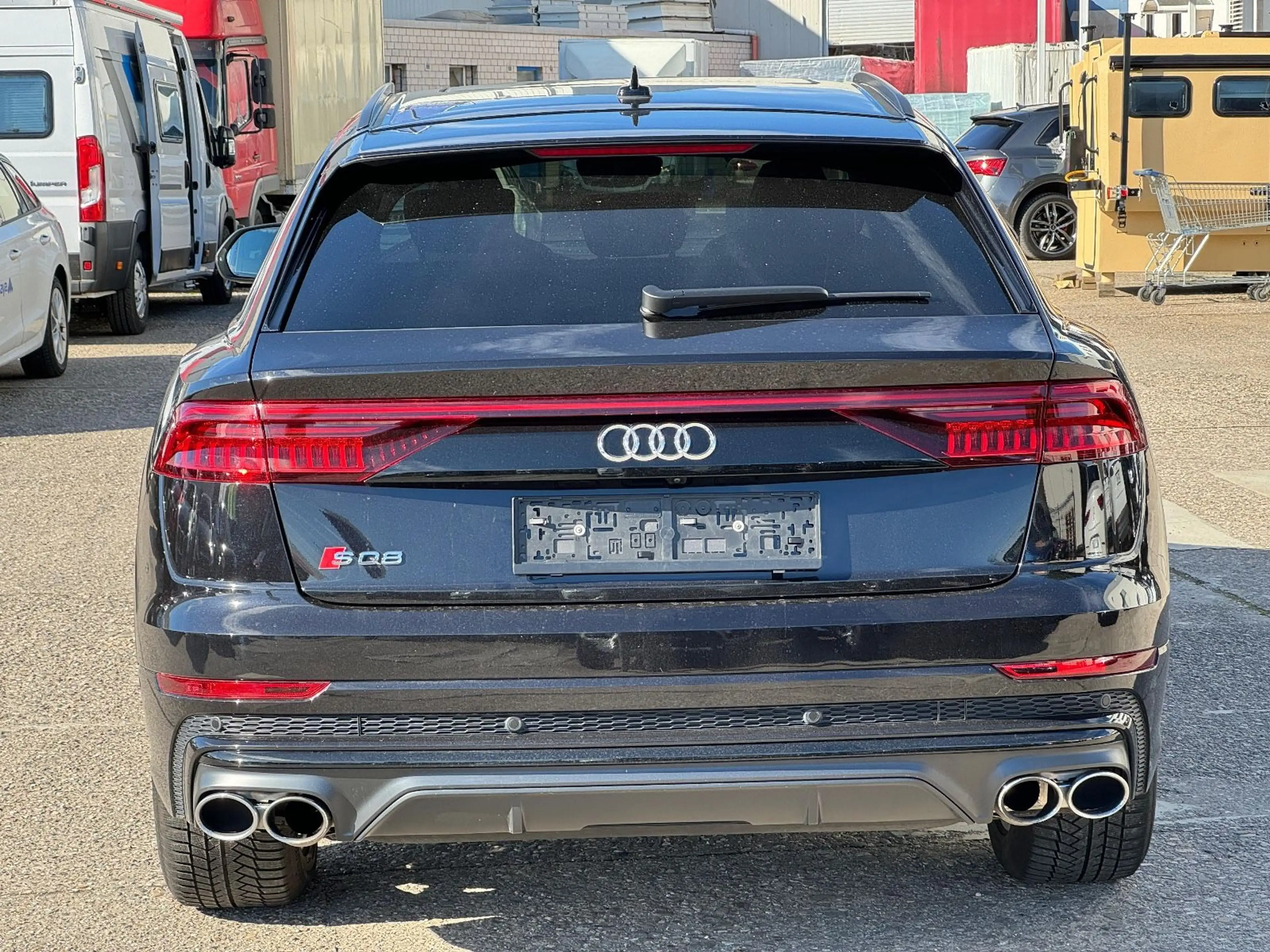 Audi SQ8 TDI quattro B&O Matrix Pano Luft AHK S Sitze — photo 2