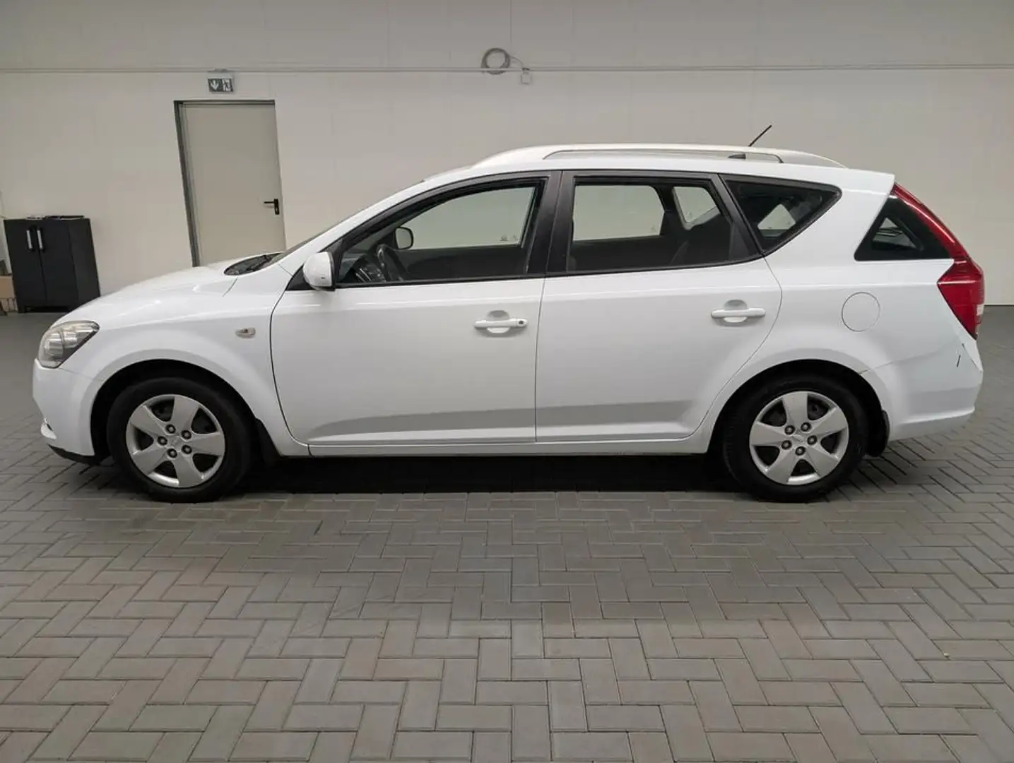 Kia Ceed / cee'd Ceed SW Für Gewerbe, Ex-/Import Weiß - 2