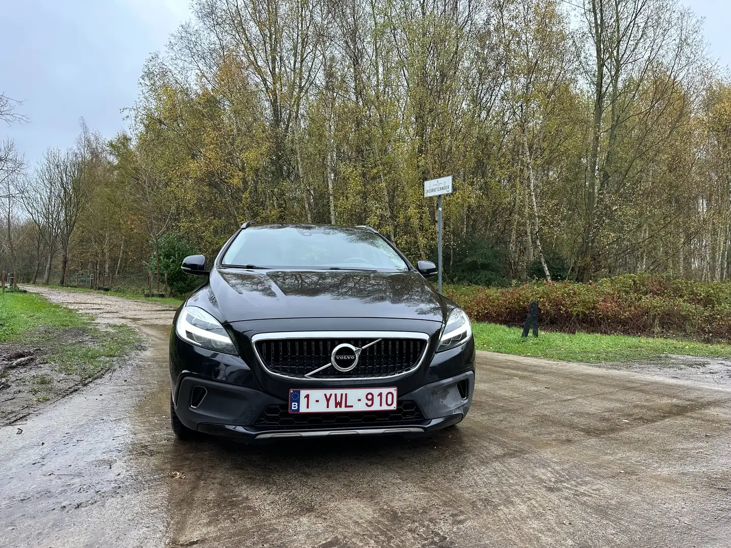 Volvo V40 Cross Country V40 Cross Country D2 Noir - 1