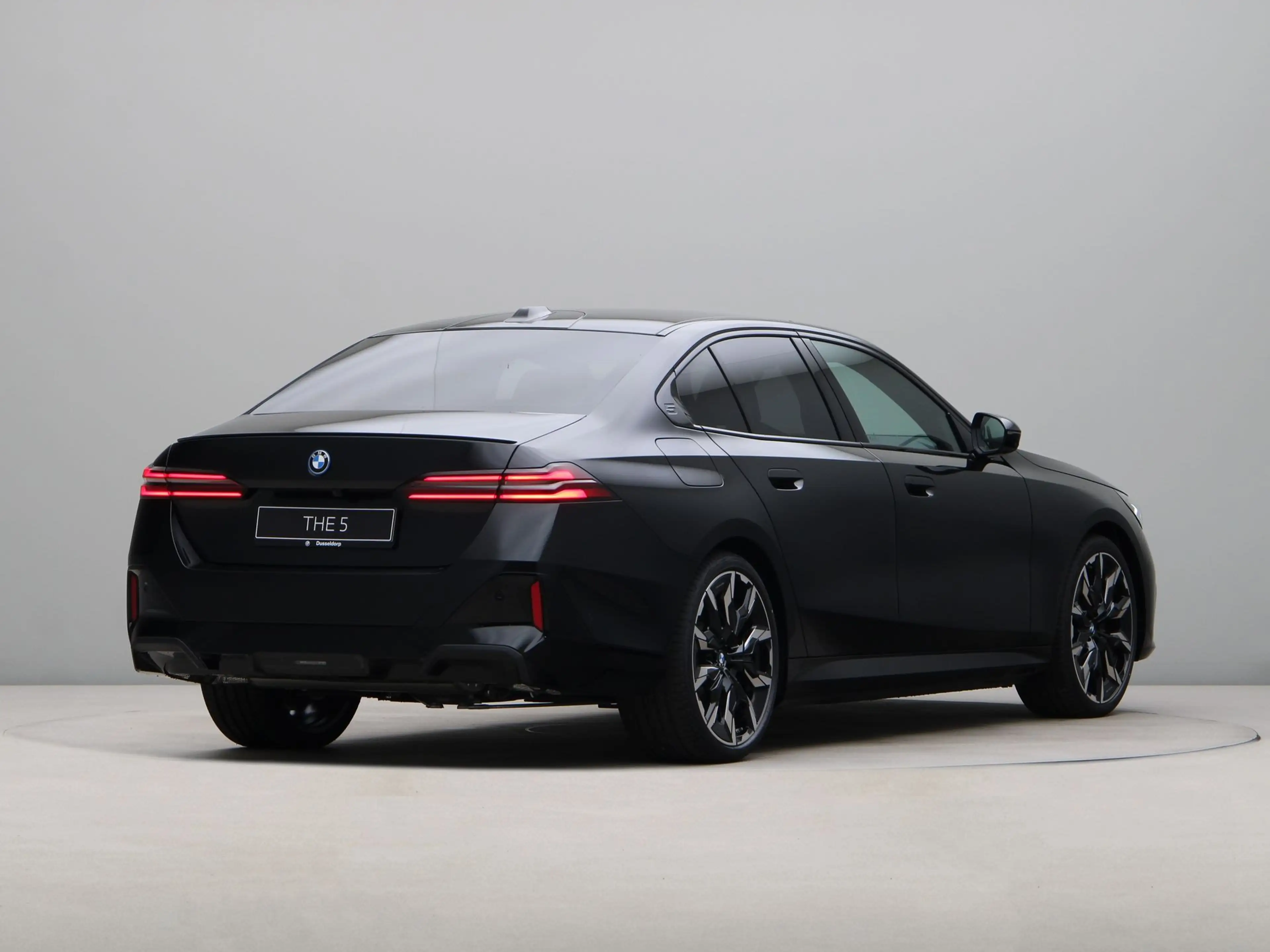 BMW 550 5 serie 550e xDrive — photo 8