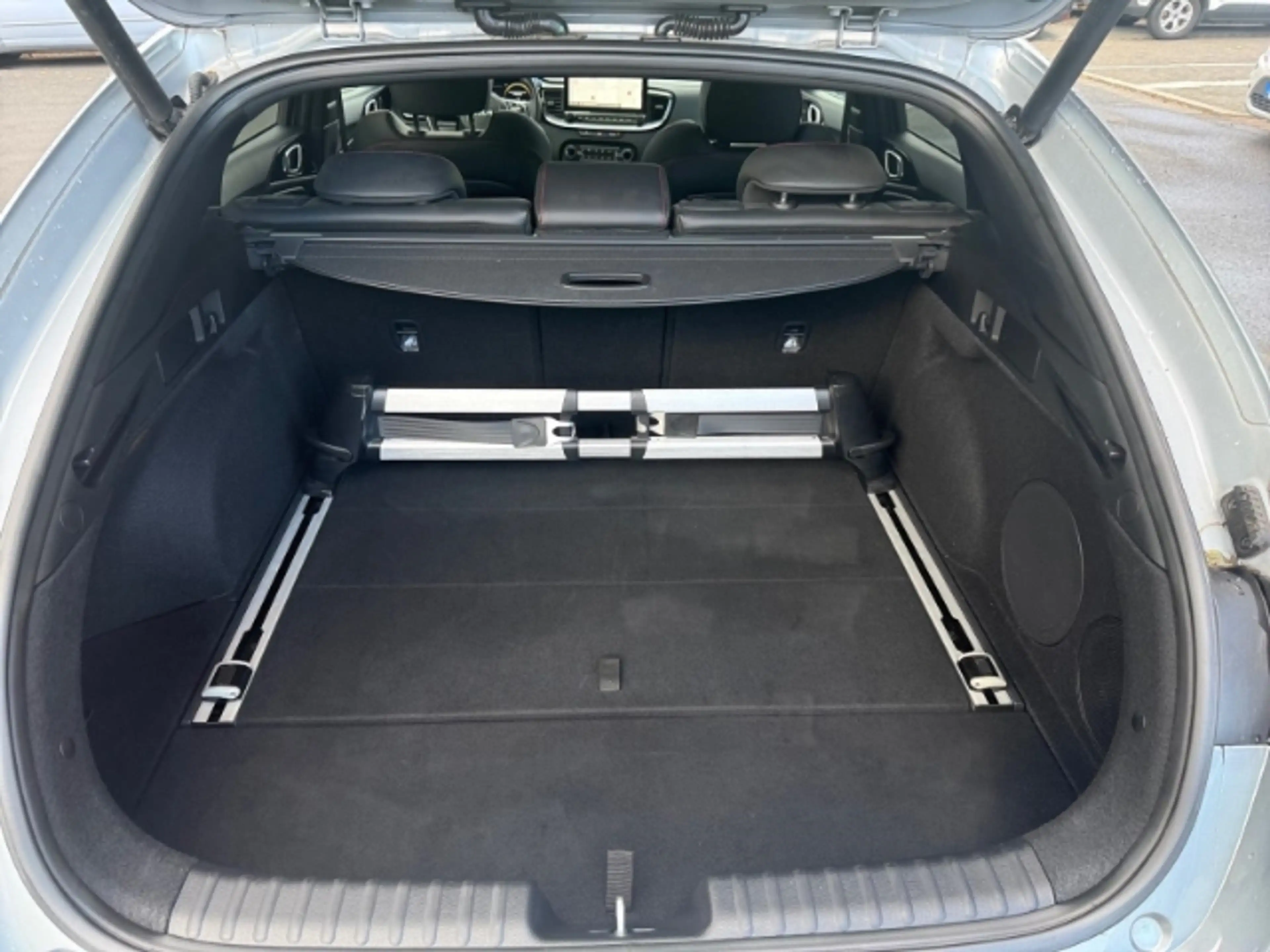 Kia ProCeed / pro_cee'd GT 1.6 DCT NAVI,KAMERA,CARPLAY,DAB,PDC — photo 12