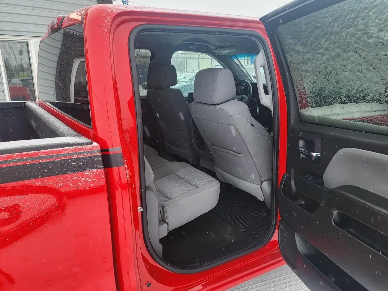 Chevrolet Silverado 1500 снимка Chevrolet Silverado 1500