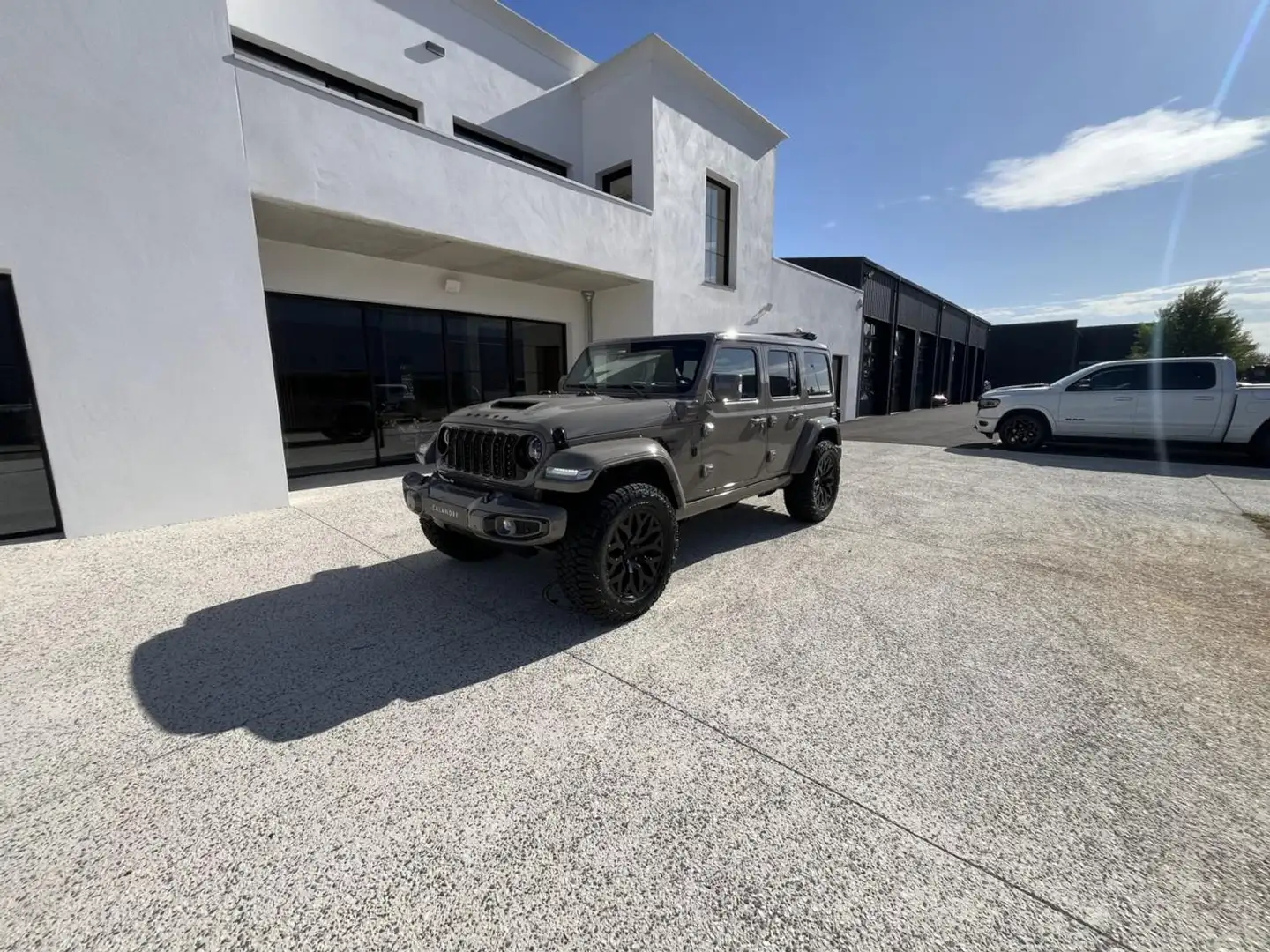 Jeep Wrangler BRUTE  HYB - 2