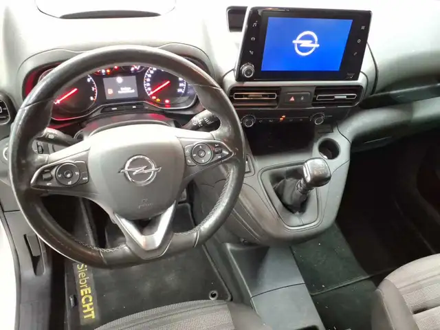 Opel Combo view 12