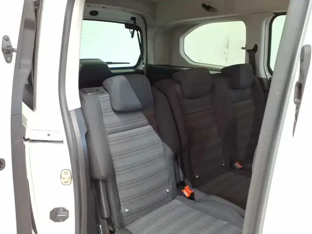 Opel Combo view 9