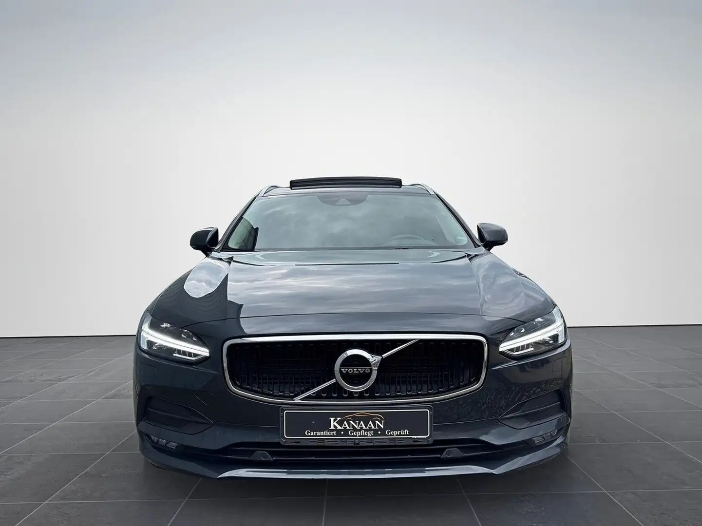 Volvo V90 Kombi 2.0 D3 Momentum*PANORAMA*LED*ACC*SHZ Gris - 1