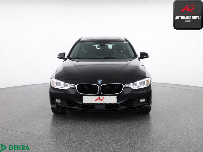 BMW 330 330 d T PANO,HEADUP,KEYLESSGO,ACC,AHK,NAVIPROF — photo 8