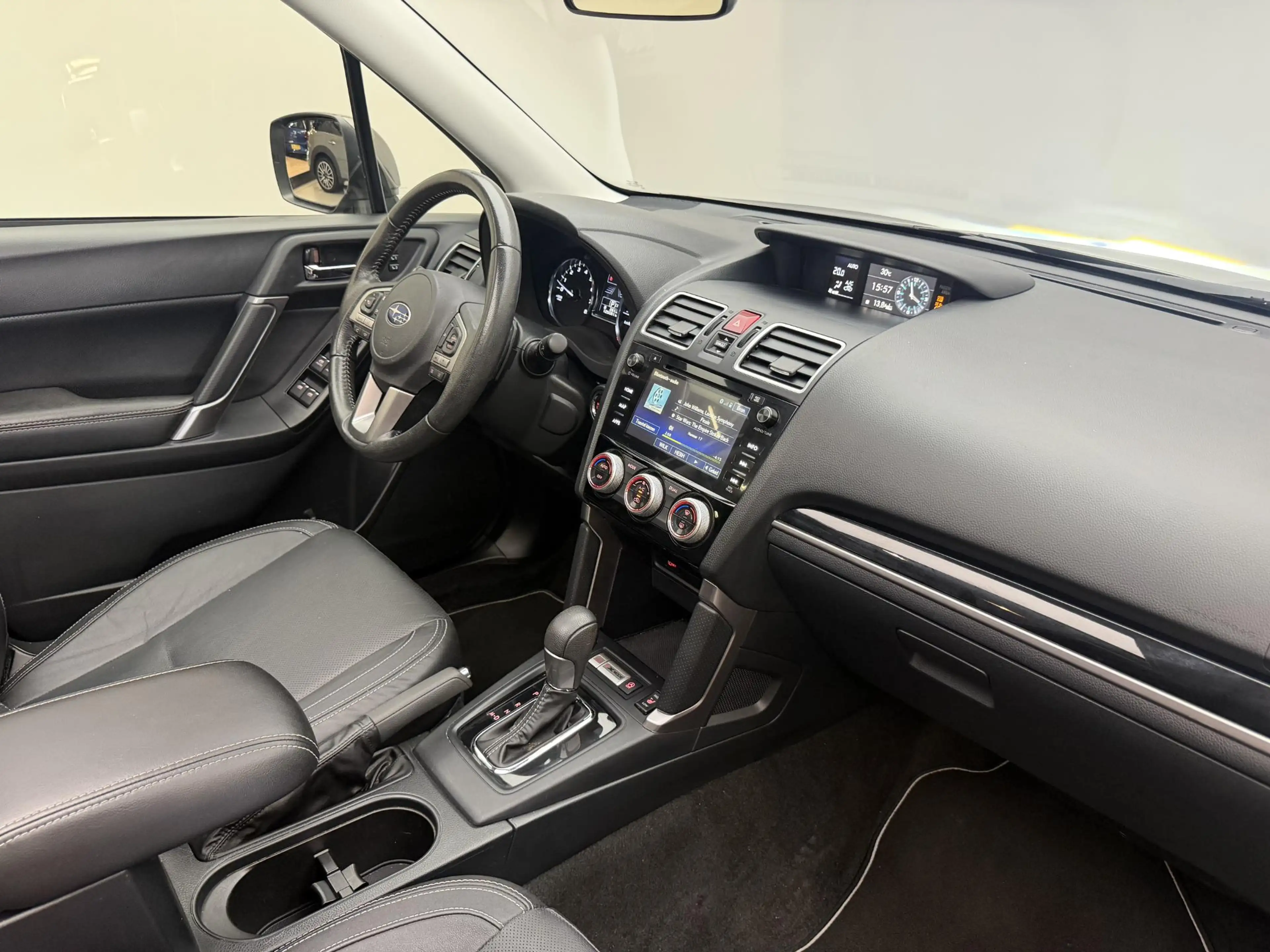 Subaru Forester 2.0 Premium | Carplay | Panodak | Trekhaak 2000 tr — photo 5