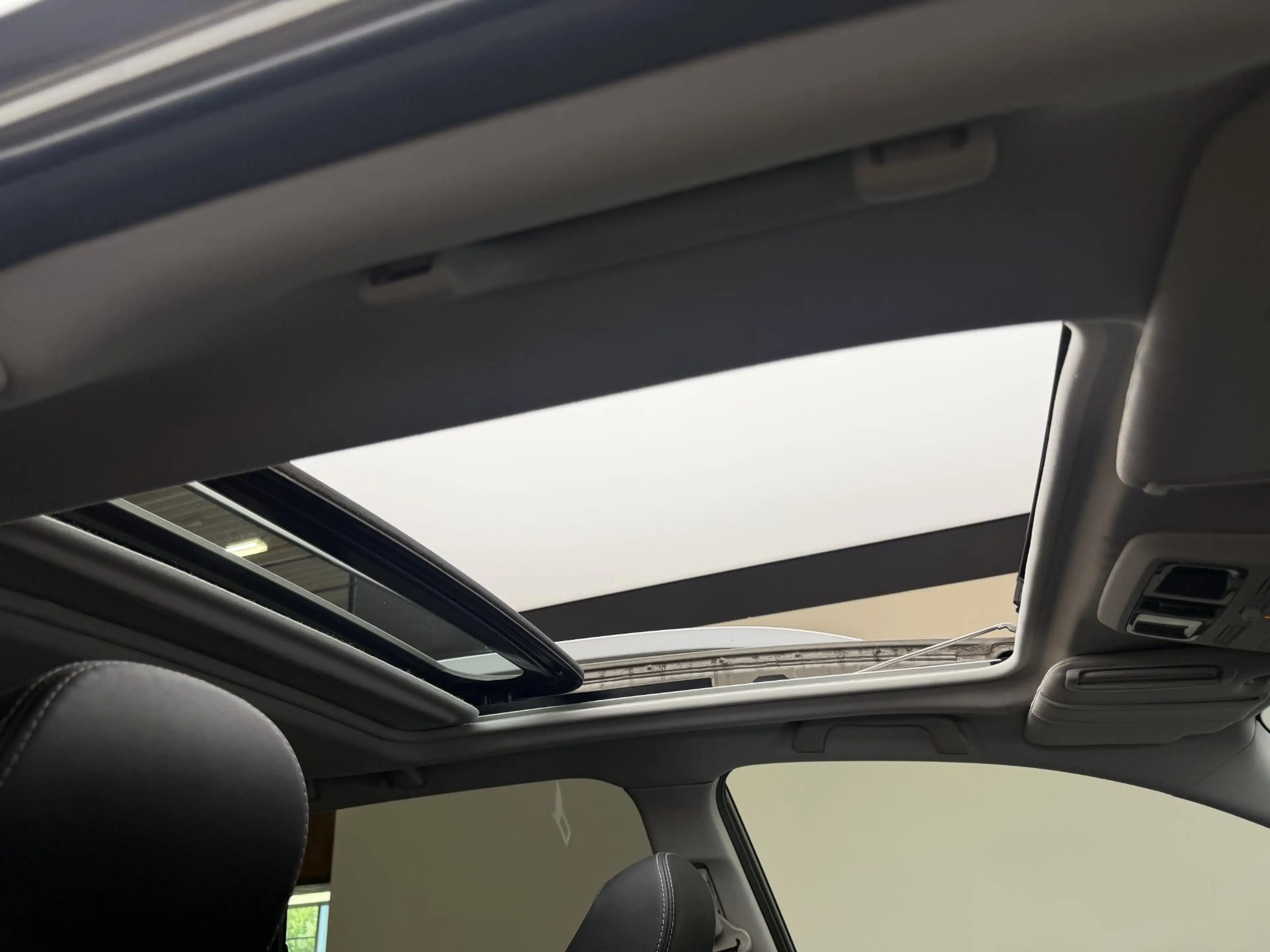 Subaru Forester 2.0 Premium | Carplay | Panodak | Trekhaak 2000 tr — photo 13