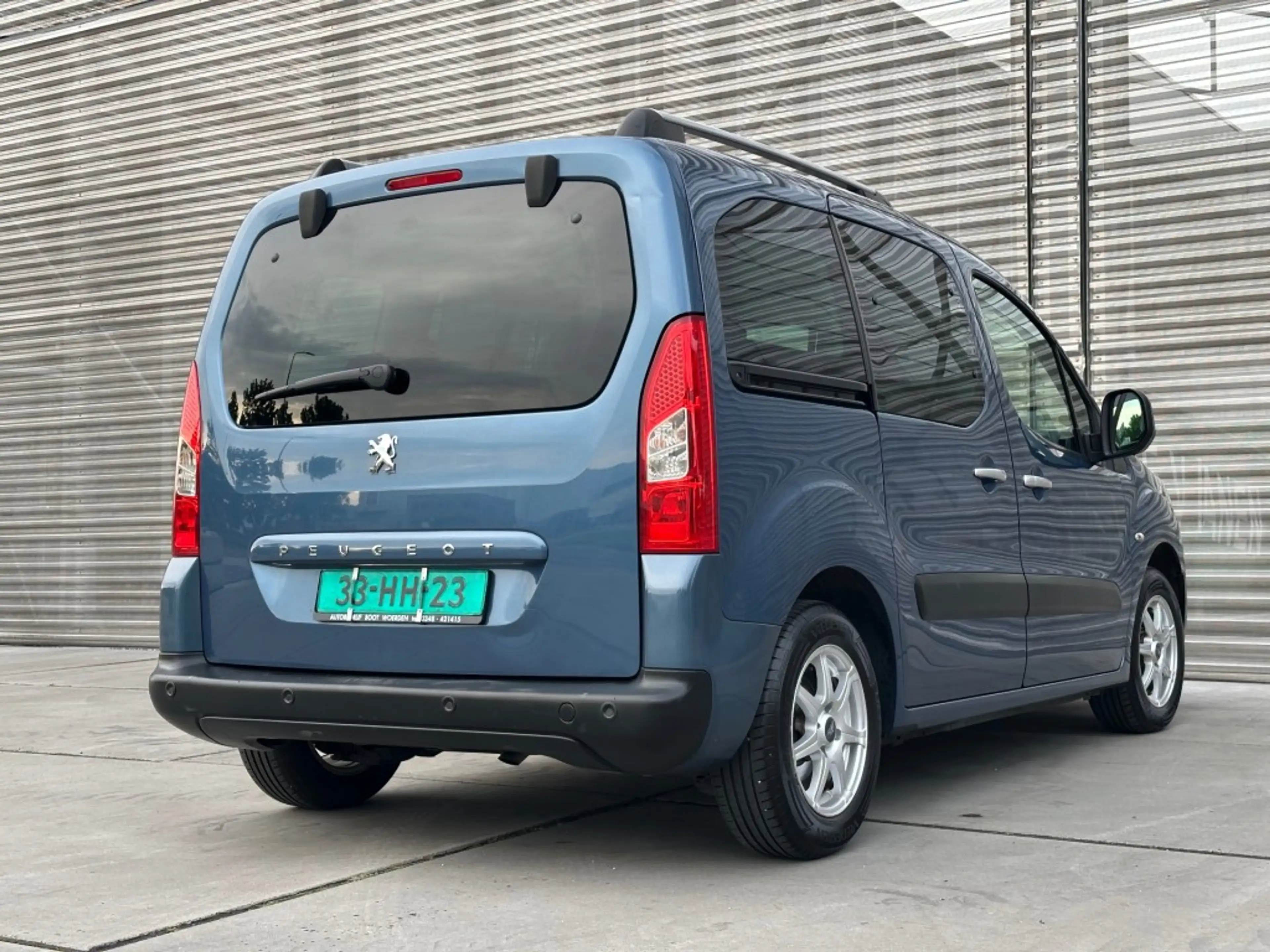 Peugeot Partner 1.6 PREMIÃRE AIRCO/LM VELGEN/PANODAK !! — photo 3