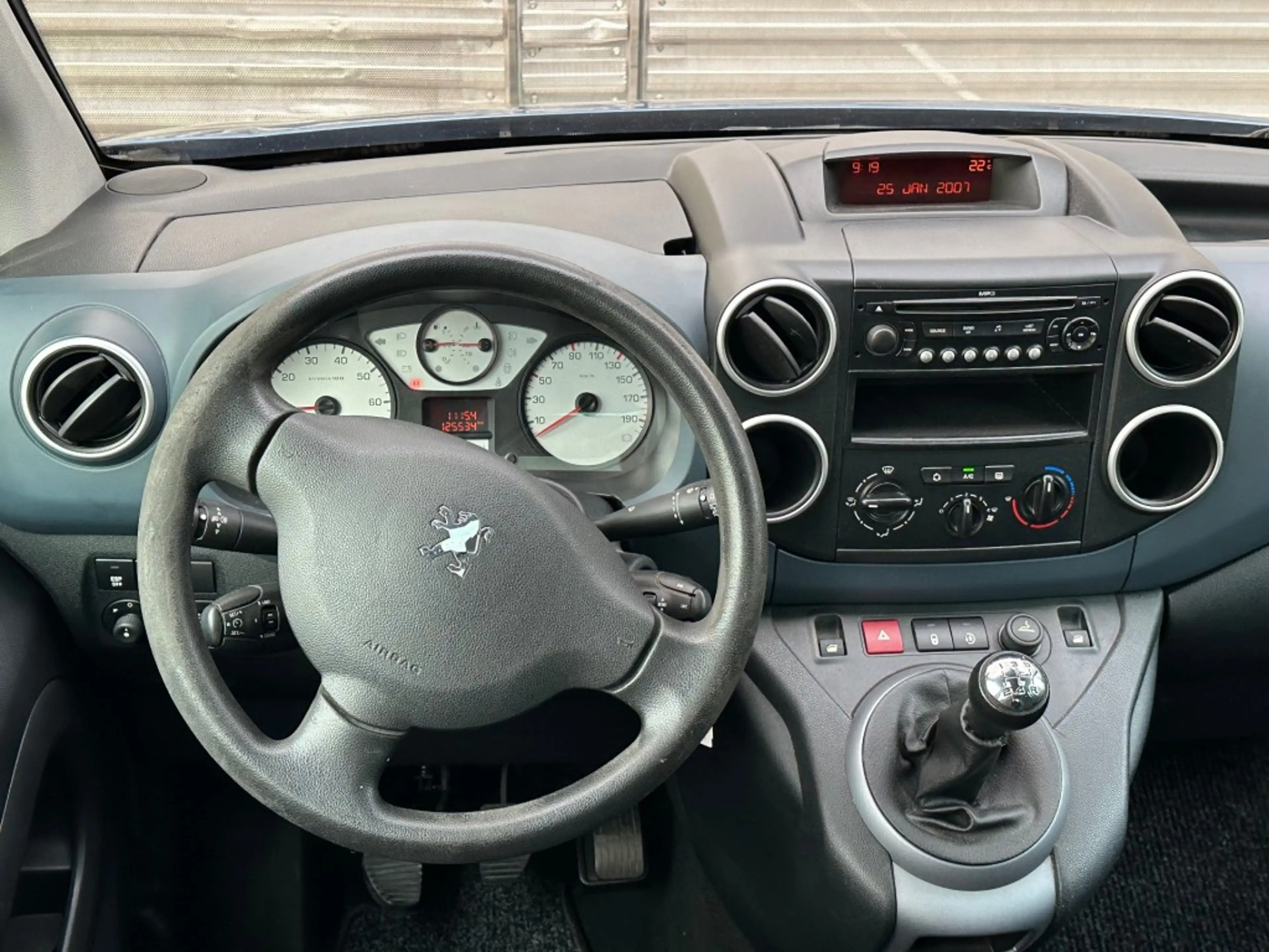 Peugeot Partner 1.6 PREMIÃRE AIRCO/LM VELGEN/PANODAK !! — photo 9