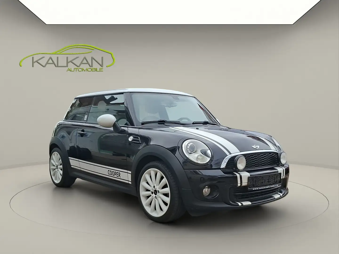MINI Cooper 1.Hand/BI-XENON/SHZ Schwarz - 2