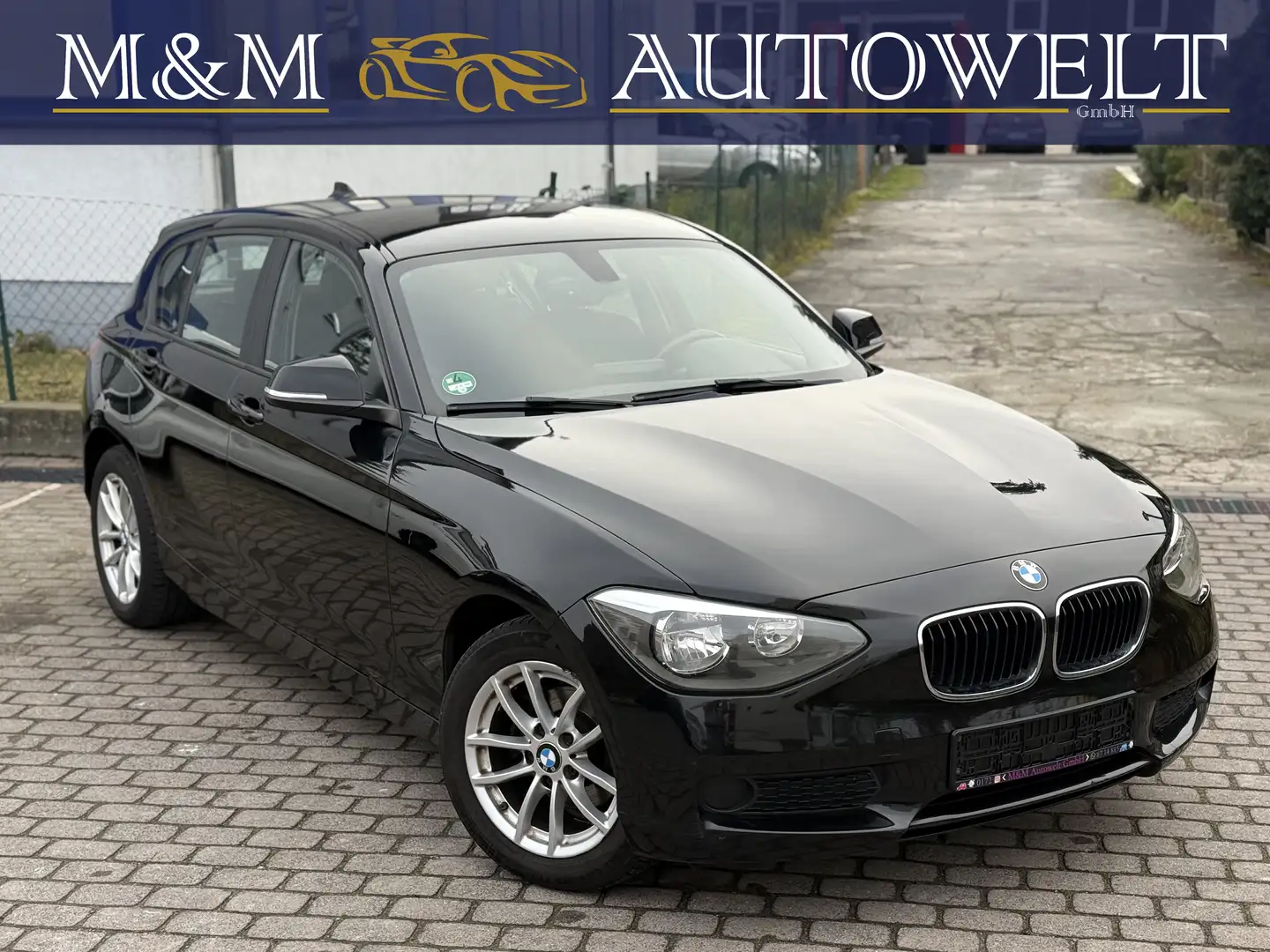 BMW 114 | 2. Hand | 2015 | ALU | 6 Gang | Start/Stopp Negru - 1