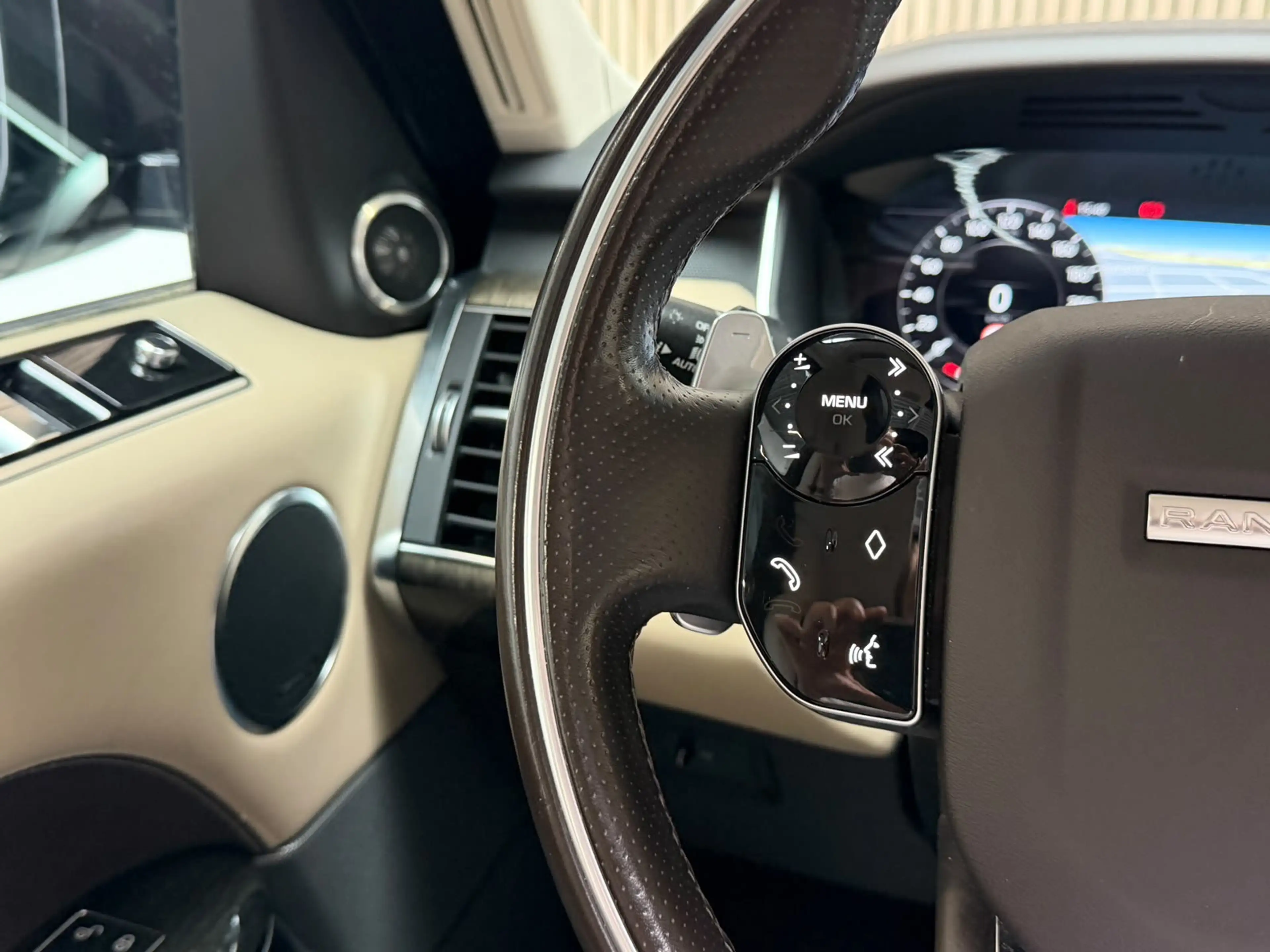 Land Rover Range Rover Sport 2.0 P400e HSE Dynamic - PANORAMADAK - LEER - MERID — photo 11