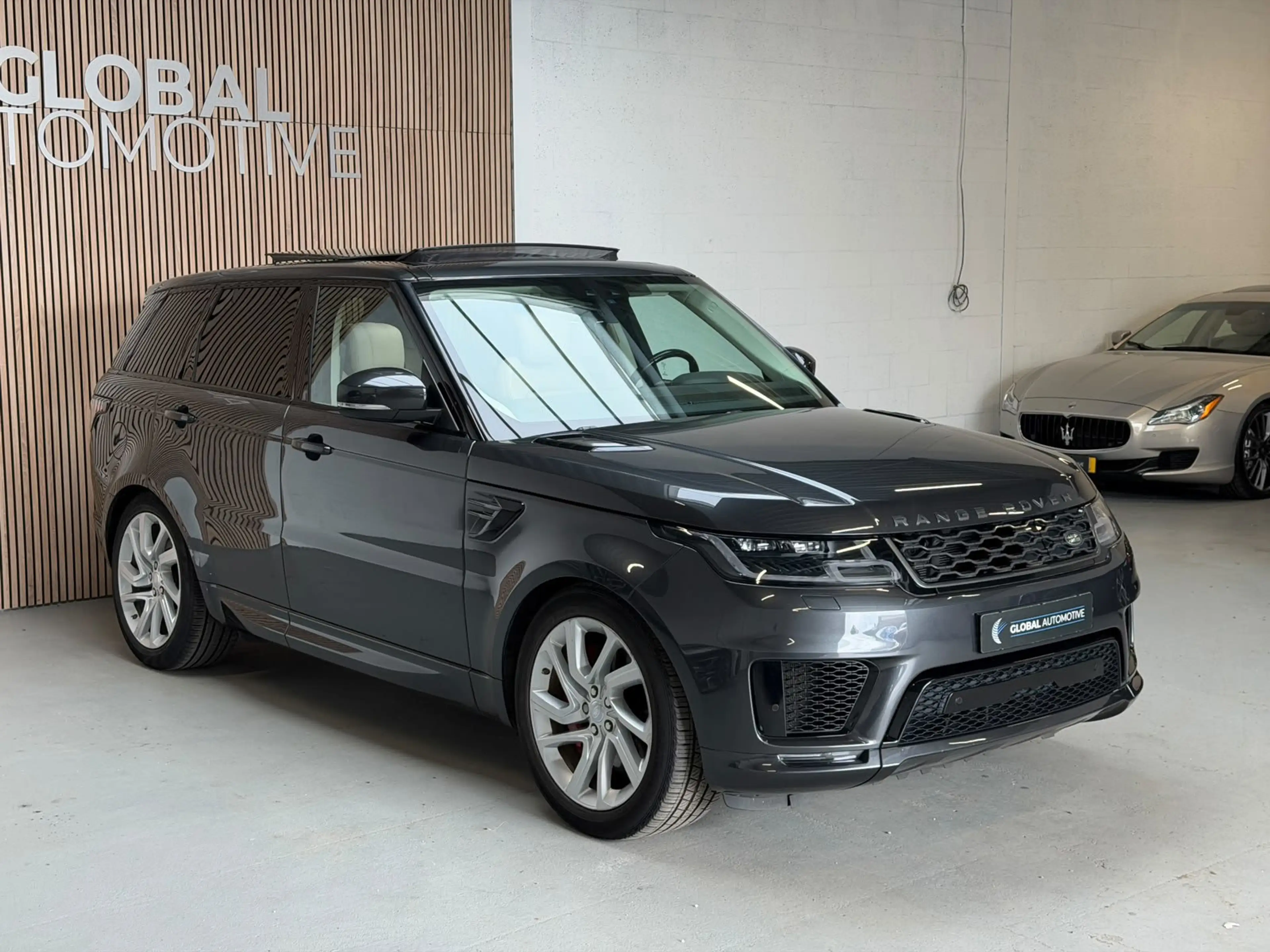 Land Rover Range Rover Sport 2.0 P400e HSE Dynamic - PANORAMADAK - LEER - MERID — photo 2