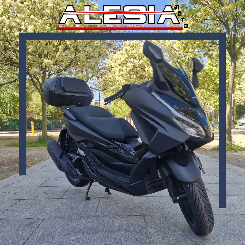 Honda Forza 125