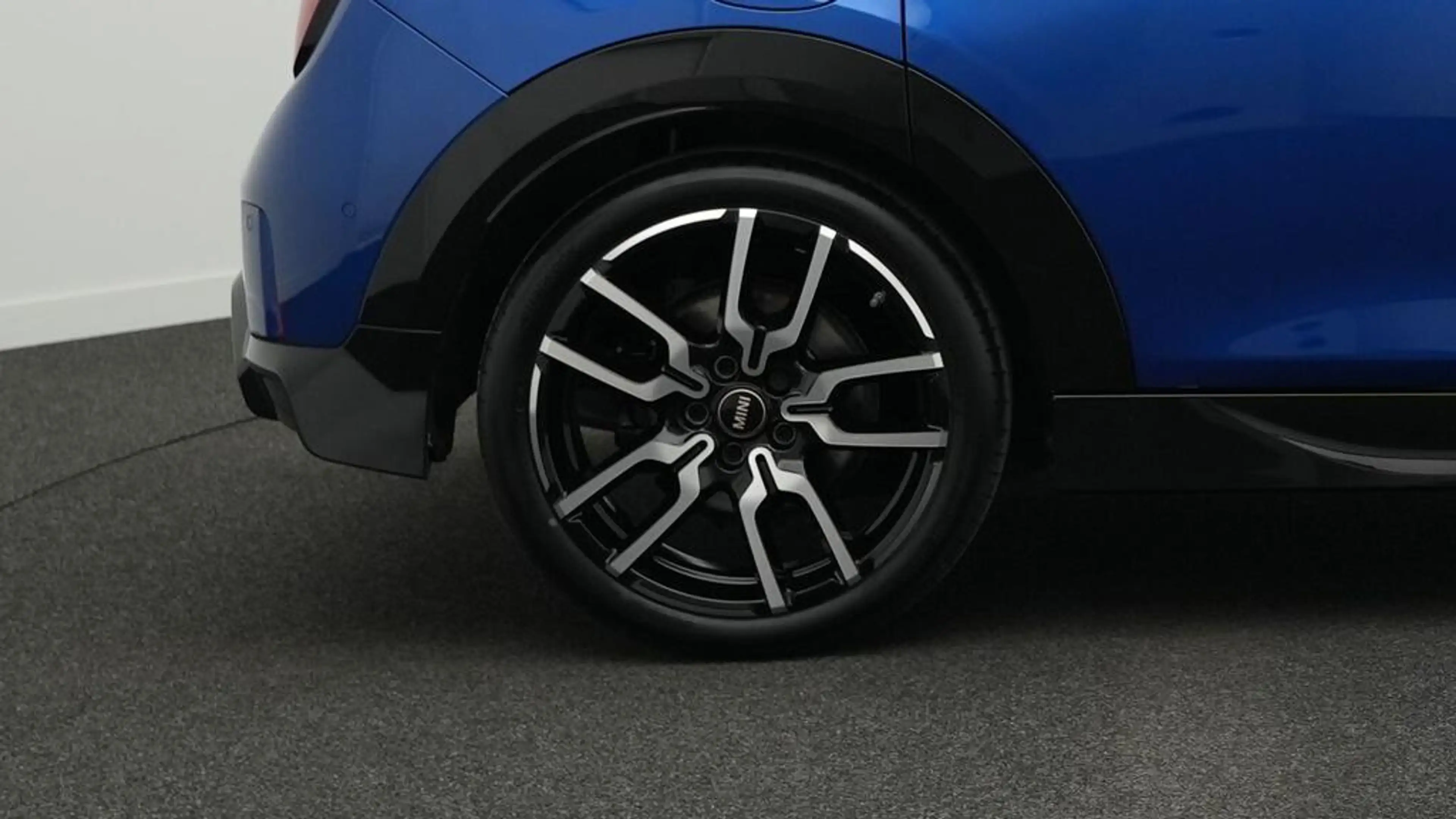 MINI Cooper S John Cooper Works Trim — photo 10