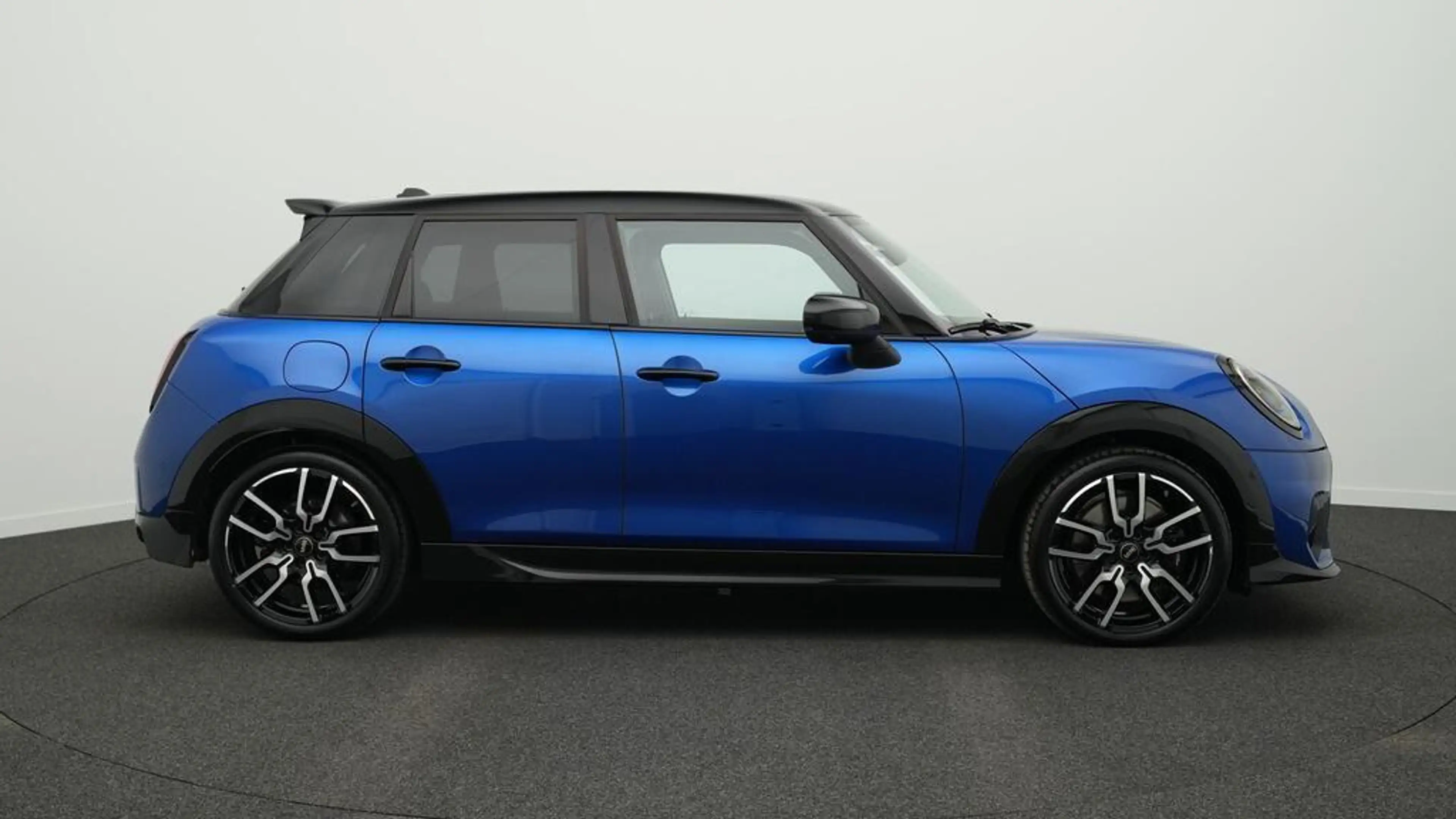 MINI Cooper S John Cooper Works Trim — photo 2