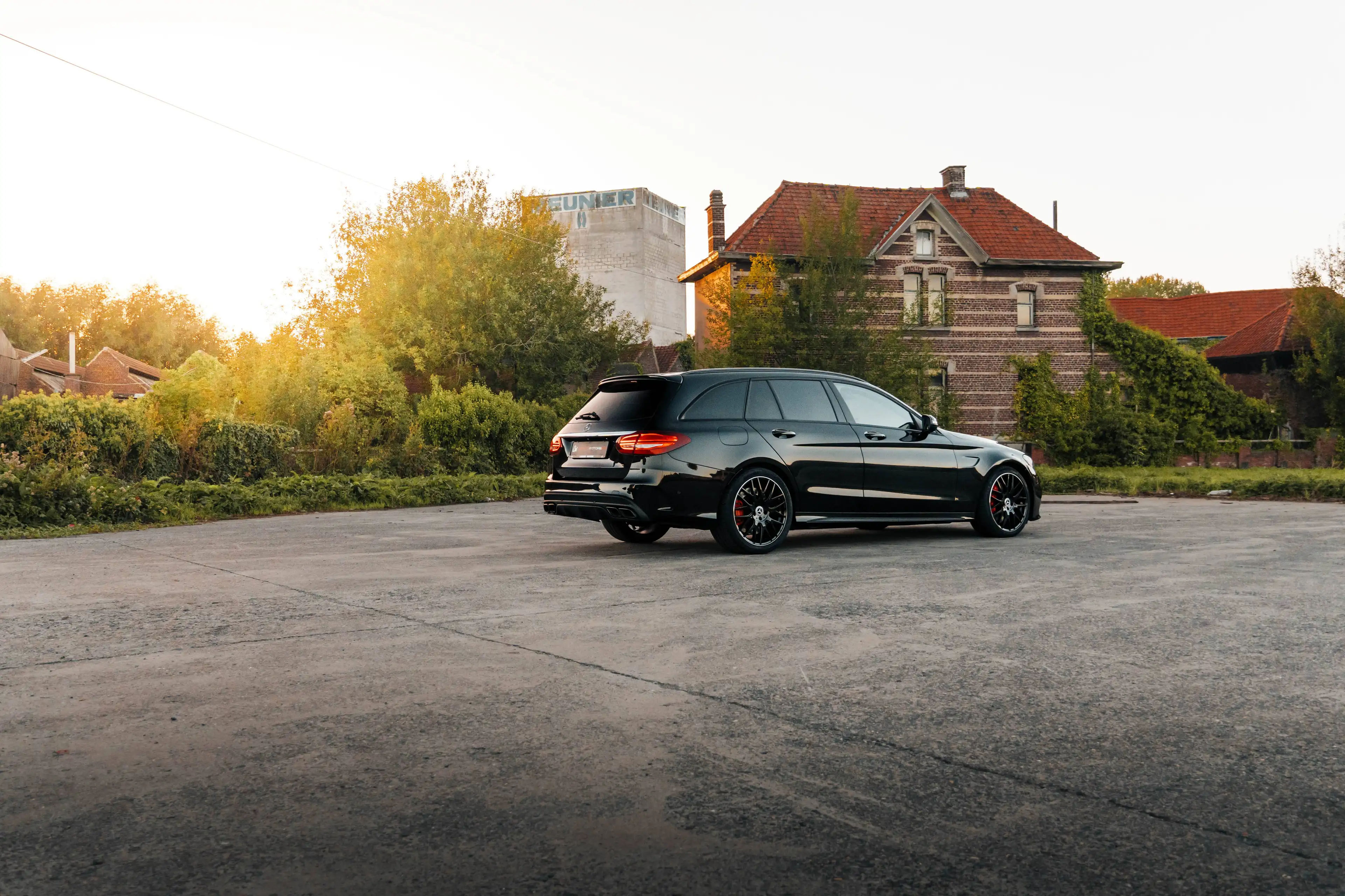 Mercedes-Benz C 63 AMG Break — photo 5