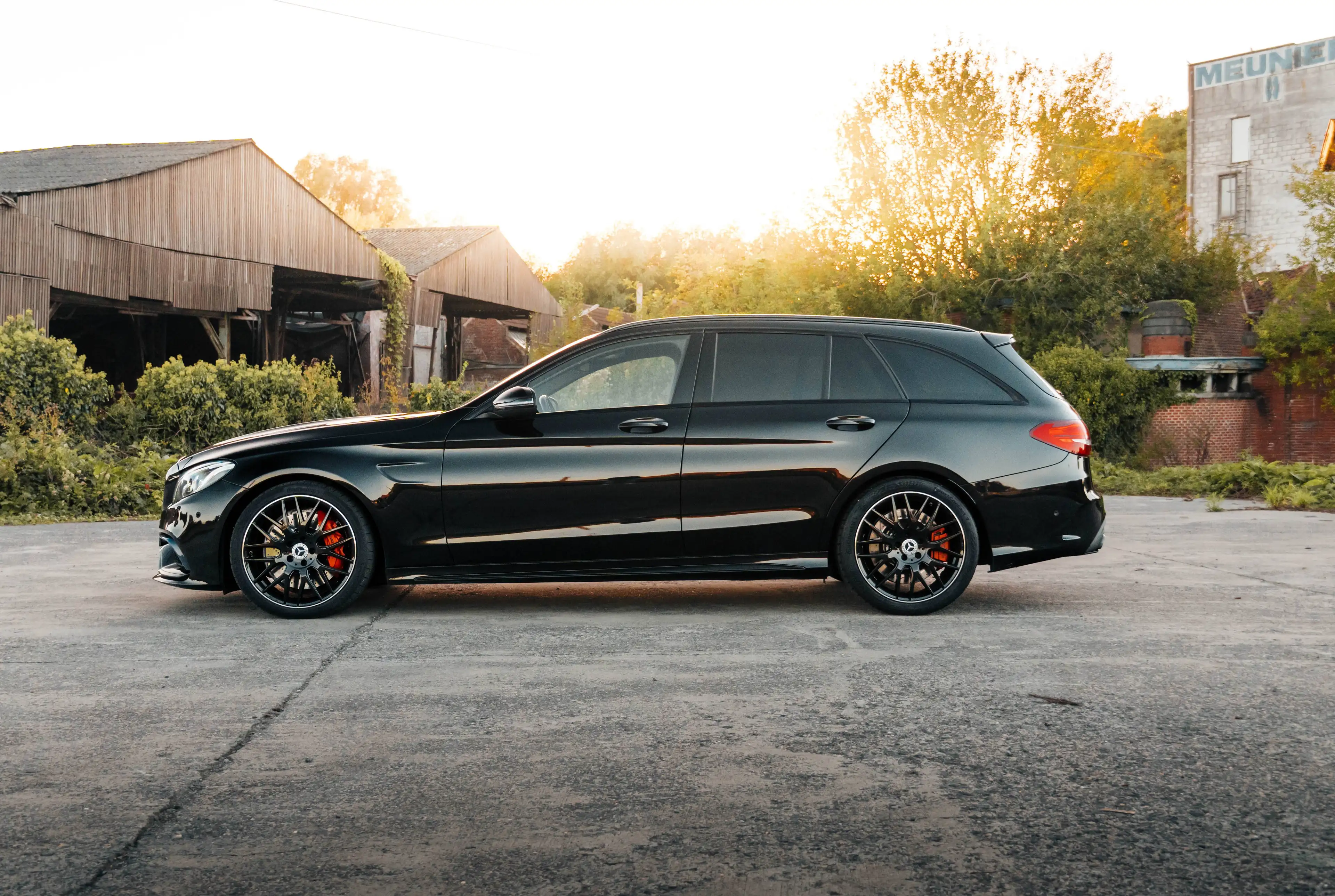 Mercedes-Benz C 63 AMG Break — photo 13