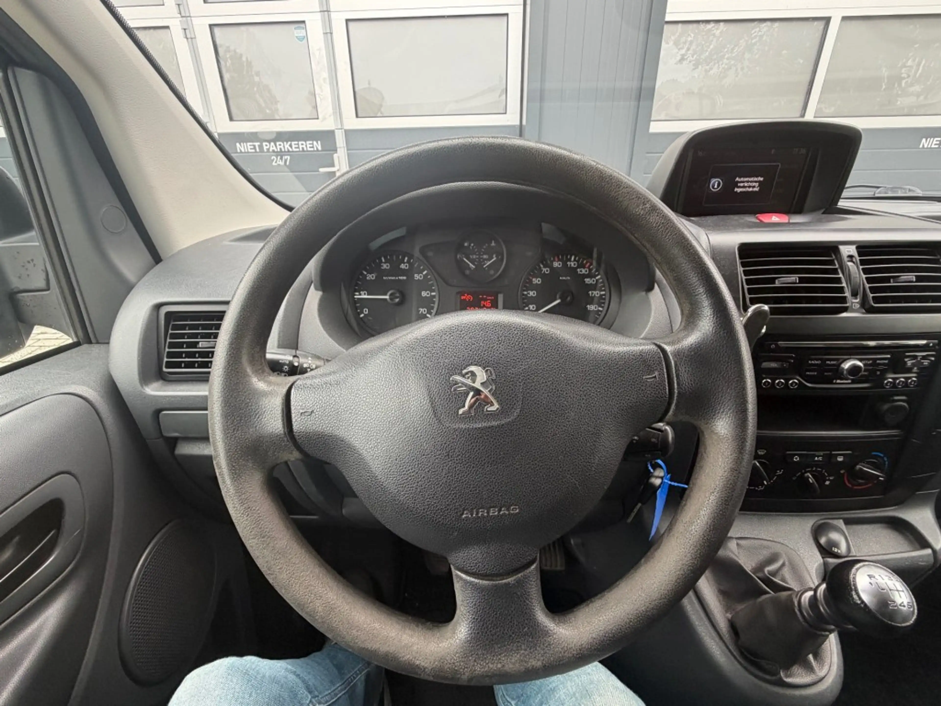 Peugeot Expert L2H1 2.0 HDi 130 PK NAVTEQ / Navi / Airco / Trekha — photo 15
