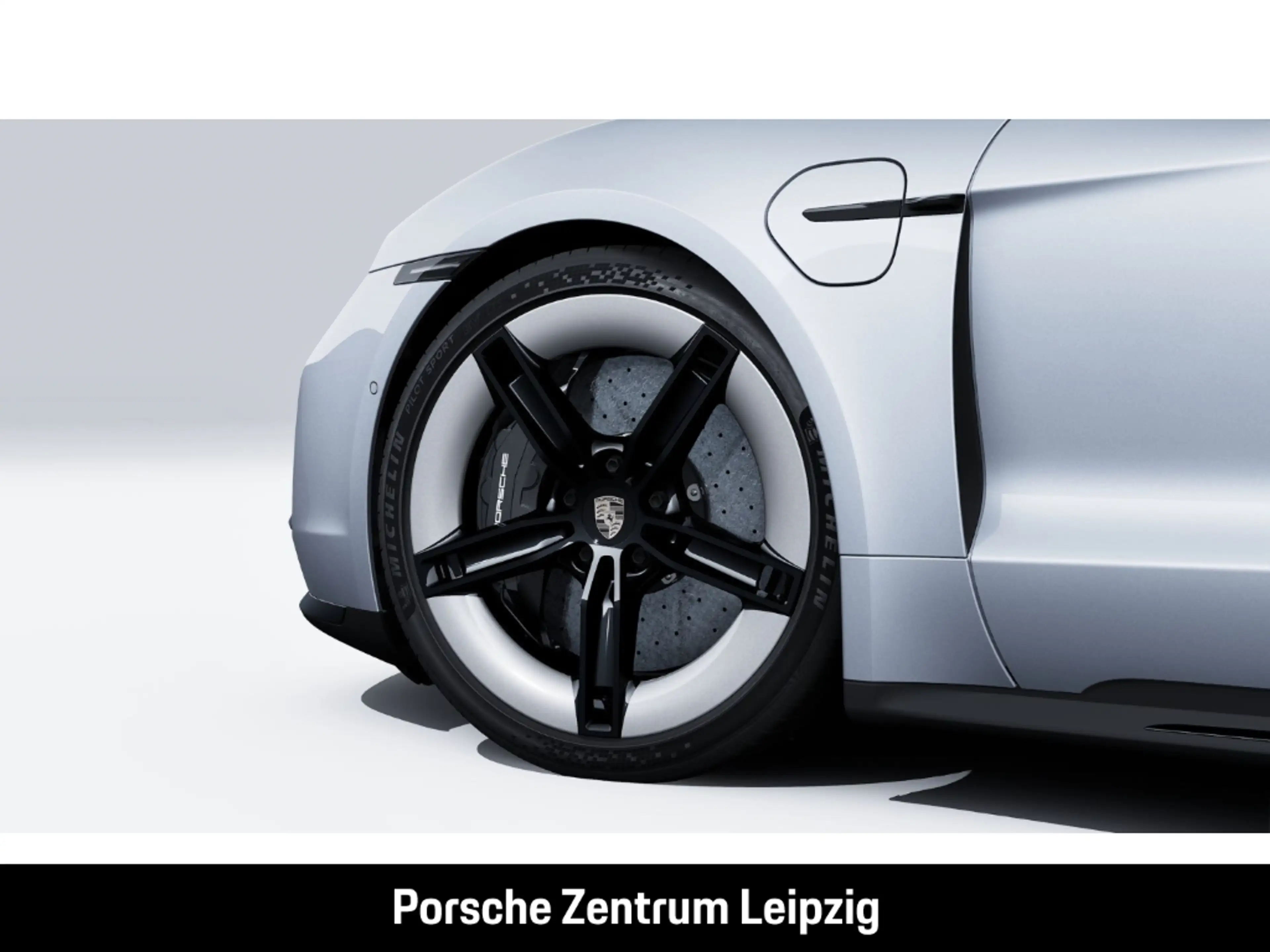 Porsche Taycan Turbo S ActiveRide Nachtsicht SunshineControll — photo 2