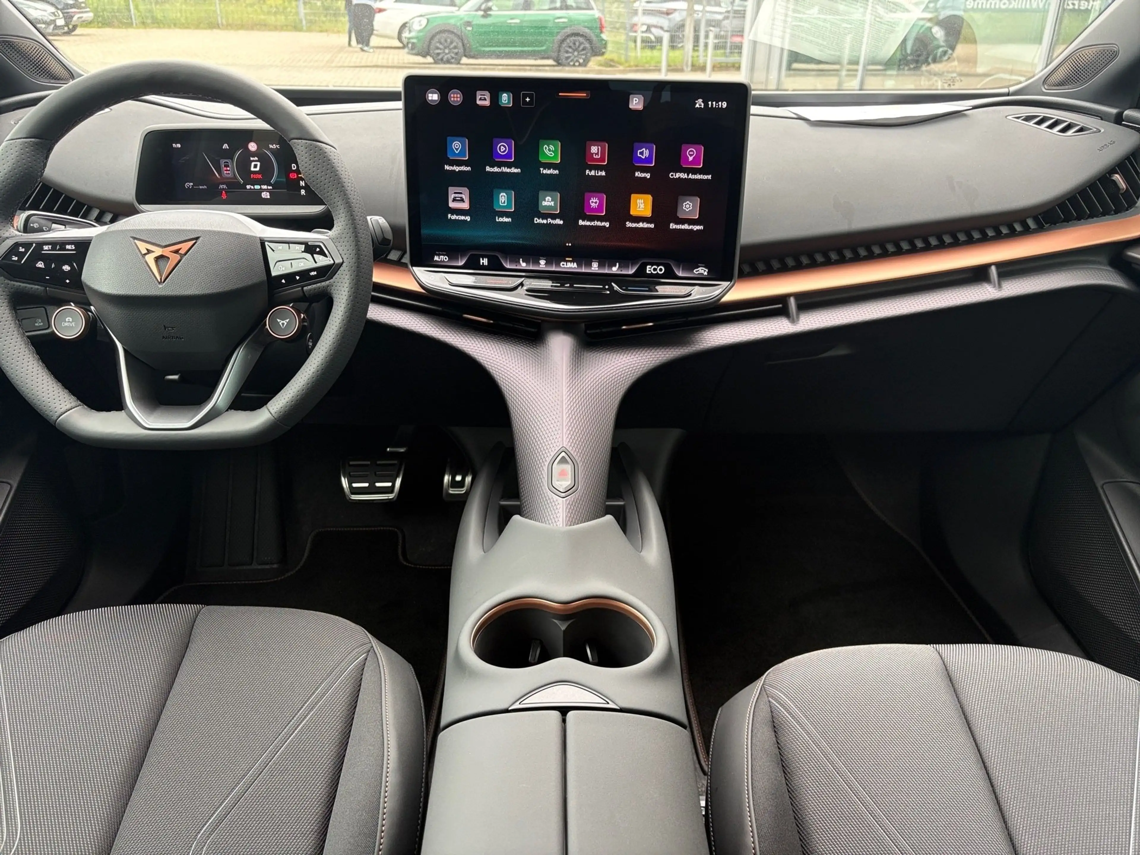 CUPRA Tavascan ACC+AUT+LED+Navi+Virtual+Winterp.+Kam. — photo 15