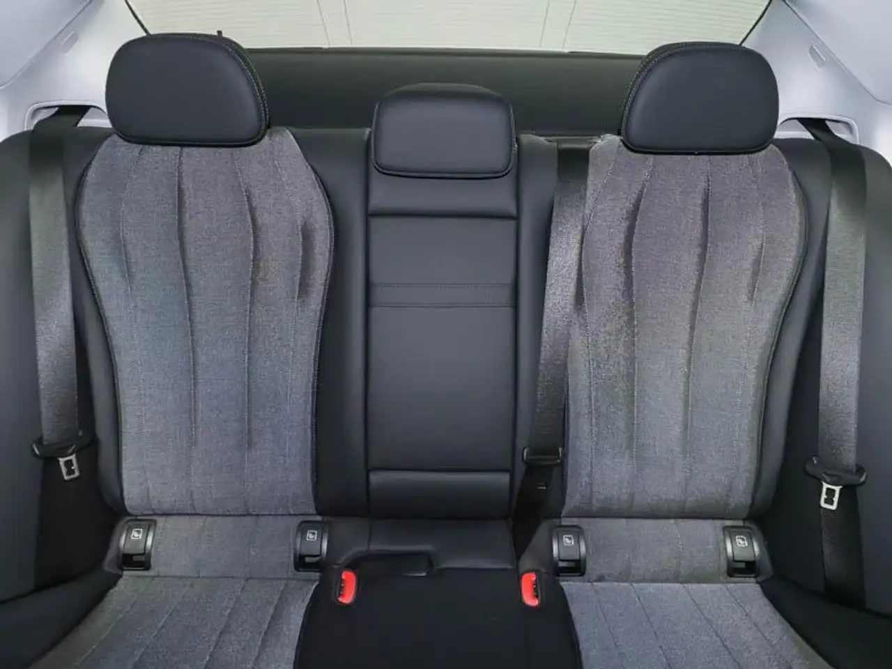 Mercedes-Benz E 220 d Berline Business Line | Lederen Interieur | Smar 8