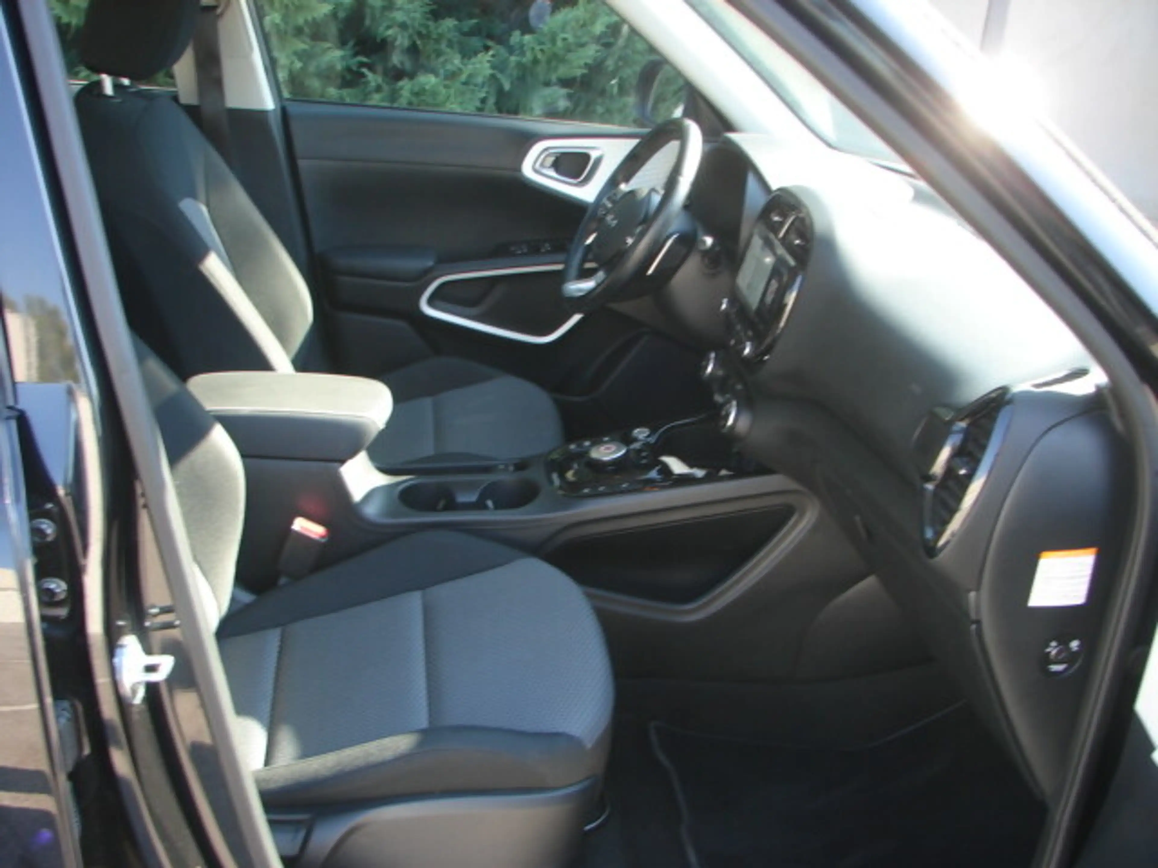 Kia Soul EV 64kWh Long Silber — photo 13