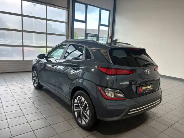 Hyundai Kona view 4