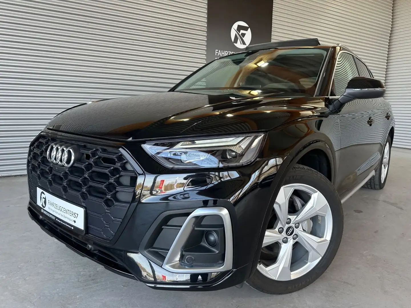 Audi Q5 45 TFSI QUATTRO/360°/ACC/B&O/PANO/CARPLAY Black - 1