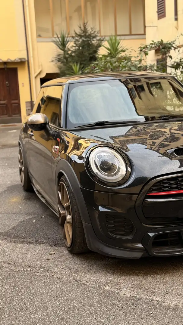 MINI John Cooper Works 231cv - 1