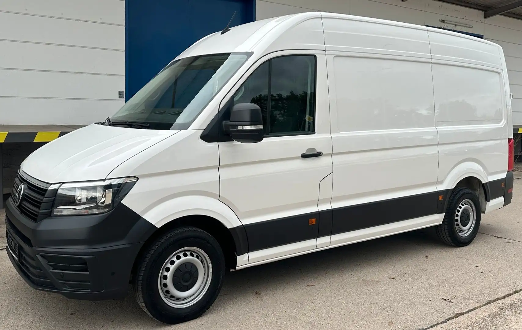 Volkswagen Crafter Kasten 35 mittel Hochdach FWD*BOTT-REGAL Weiß - 2