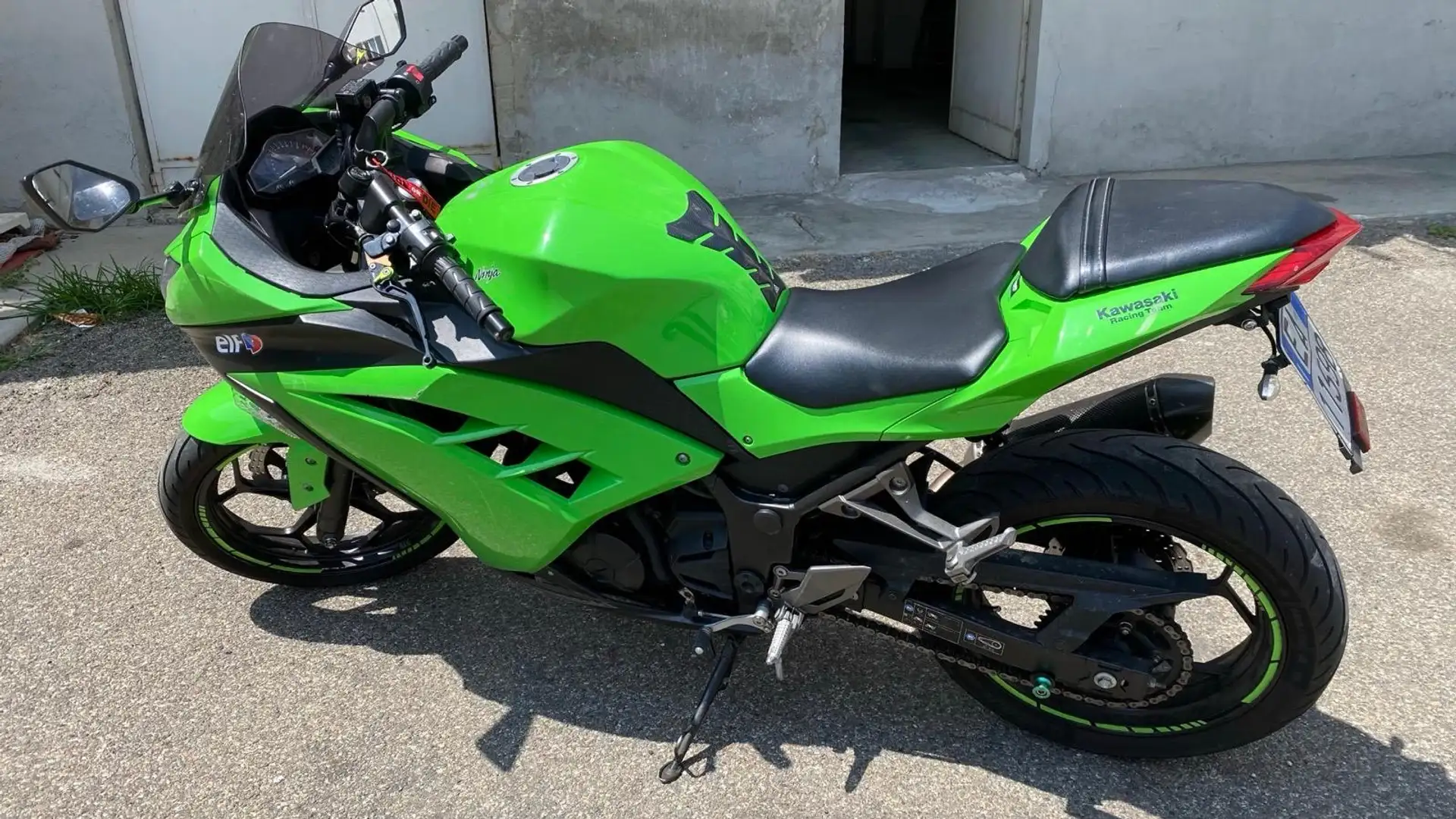 Kawasaki Ninja 300 Vert - 2