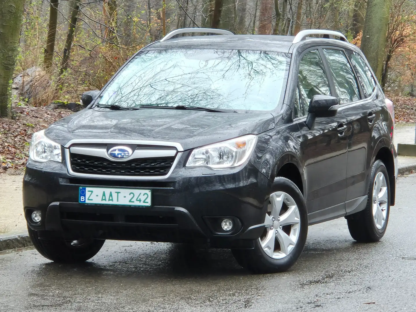 Subaru Forester 2.0i    12 MOIS GARANTIE.     121000 KM Чорний - 1