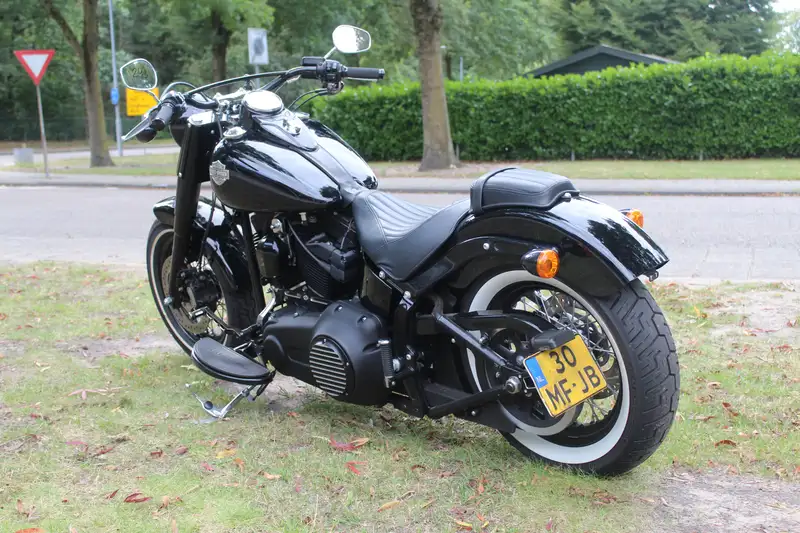 Harley-Davidson Softail Slim - foto 5