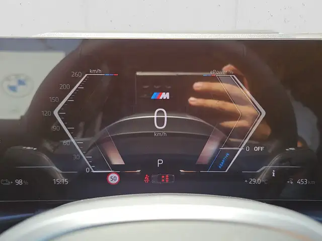 BMW I4 view 10