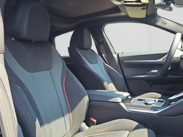 BMW I4 view 15
