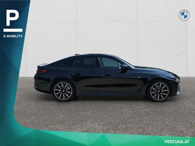 BMW I4 view 3