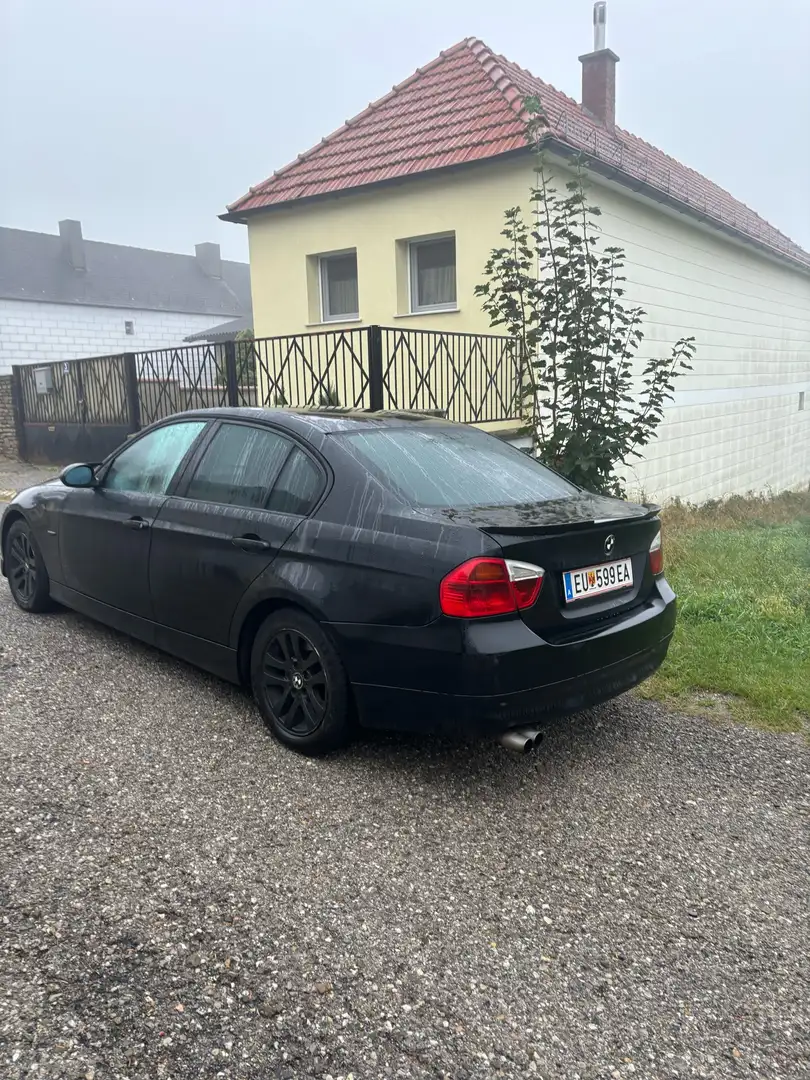 BMW 320 320d - 2