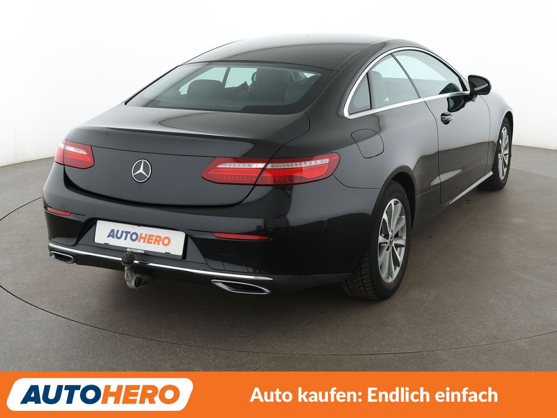 Mercedes-Benz E 200 E 200 Avantgarde Aut.*NAVI*TEMPO*PDC*SHZ* — photo 6
