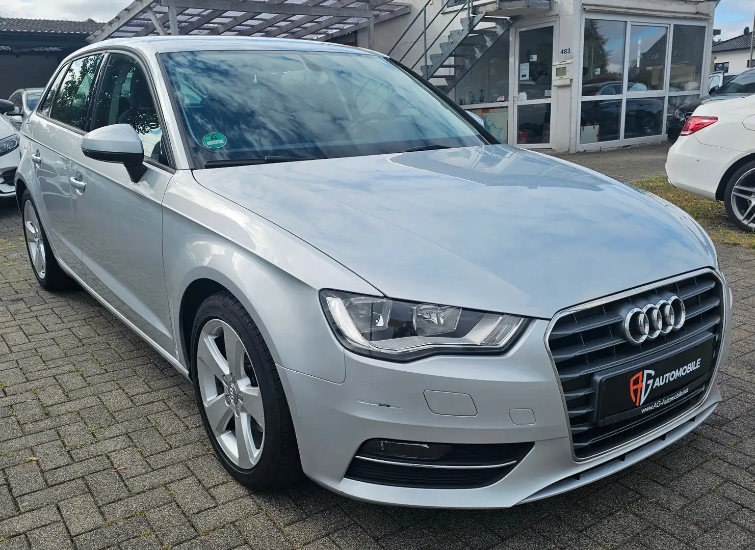 Audi A3 Sportback ambition Argent - 1